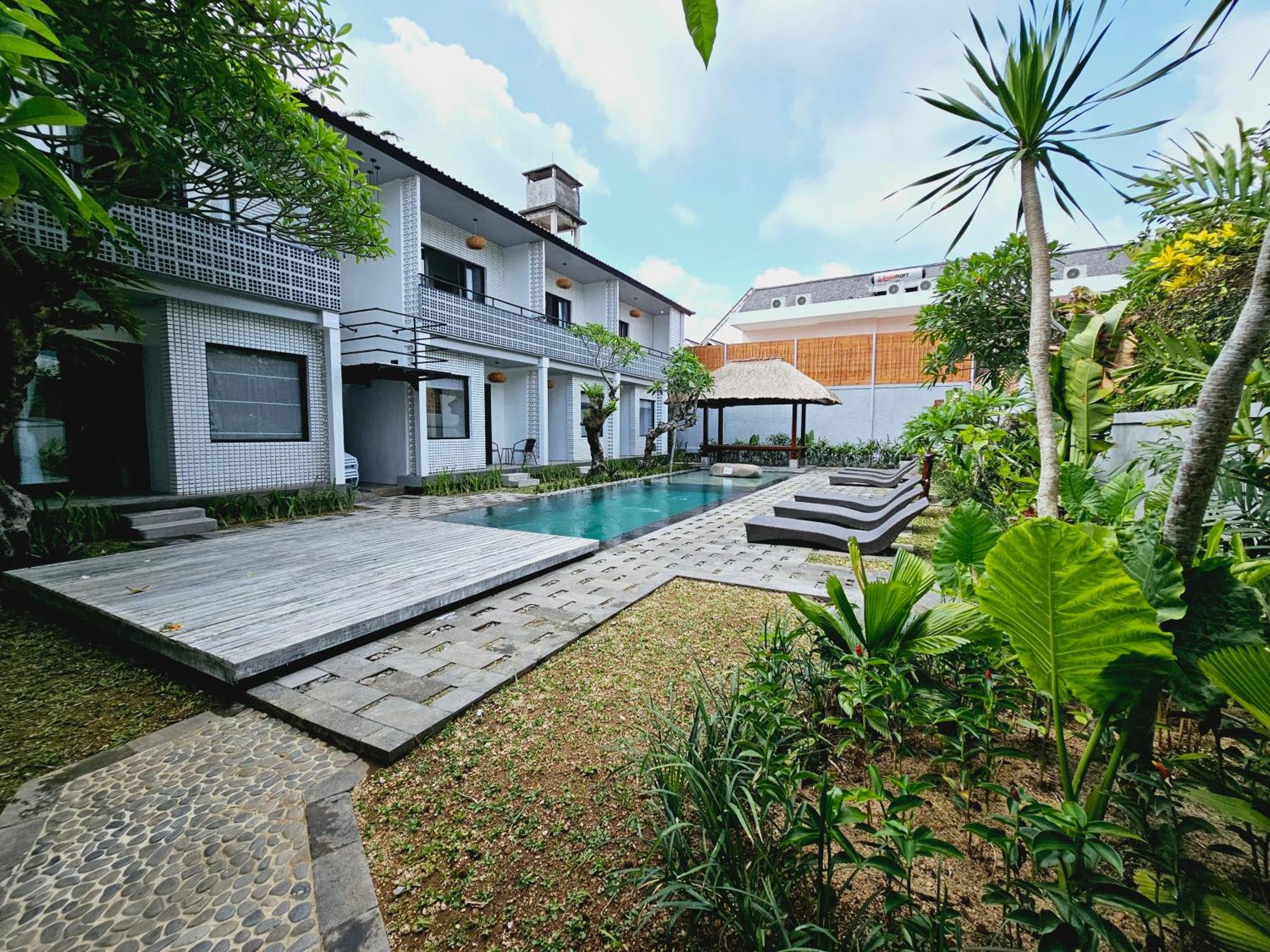 Chandi Hotel Ubud Exterior foto